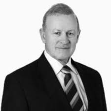 The executive committee manages the organisation as a whole and comprises the chief executive officer, chief financial officer, chief risk officer, chief operating officer, ceo of macquarie bank limited and heads of macquarie's operating groups. Richard Sheppard Former Ceo Macquarie Bank By Ready Media Group