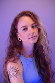 Ocelový segment s otevíráním pyramidová špička