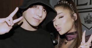 Njomza vitia, tayla parx, victoria mccants. Ariana Grande Took A Photo With Bts Jungkook And It S Now Her Phone Lockscreen Koreaboo