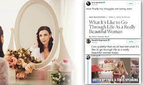 Woman Reveals What It S Like To Go Through Life As A Really Beautiful Woman Daily Mail Online