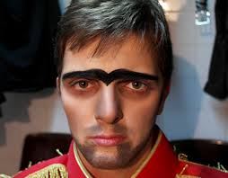 Theatrical Makeup Proyectos :: Photos, videos, logos, illustrations and  branding :: Behance