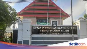 Savesave contoh kegagalan bangunan sipil lengkap for later. Polemik Baju Dinas Dewan Dengan Merek Ternama Jadi Acuan