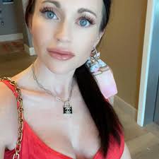 Plastic surgeon 'operating