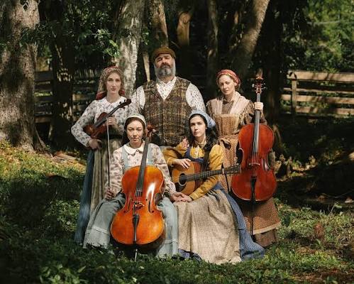 Asolo Rep's production of 'Fiddler on the Roof' plays a timeless tune |  Your Observer