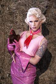 Shop the official miss fame beauty collection of lipsticks, glitters and eyeshadow palettes. Pin On Drag N V Adj Life Dressed As Girl