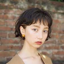 ふんわりニュアンスを楽しむ 大人に似合う ボブパーマ ヘアカタログ キナリノ ボブパーマ ショート パーマ ボブ パーマ 40代