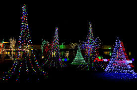 The ceremony includes virtual performances by barnaby bright, casi joy, the kansas city symphony, the. Christmas Lights At Curry Crossing Debut Thanksgiving Night