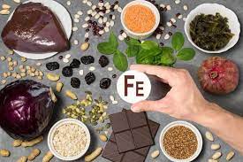 Le boudin noir est une charcuterie qui ne fait pas toujours l'unanimité, et pourtant, c'est un régal, et qui plus est, c'est un met riche en fer.cette recette de tatin de boudin noir est délicieuse car la purée de pomme de terre qui la compose, montée au beurre, est légèrement croustillante. Aliments Riches En Fer Le Boudin Noir Liste Des Aliments Les Plus Riches En Fer