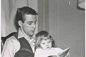 Sadece yayıncısı tarafından bilinen kimligi ile yaşamı süresince hiç ortaya çıkmayarak kendisini gizlemiş. Les 5 Meilleurs Livres De Trevanian 5livres Fr