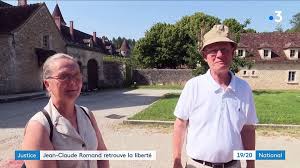 Çok küçük yaştaki bir çocuk, annesinin sağlığı için endişeyle yaşadığı bir hasta. Jean Claude Romand Liberation Du Faux Medecin Qui Avait Tue Sa Femme Et Ses Enfants Video Dailymotion