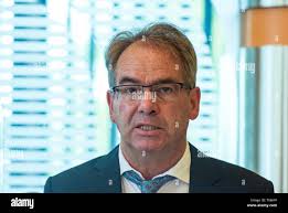 Assistant medical director hi-res stock photography and images