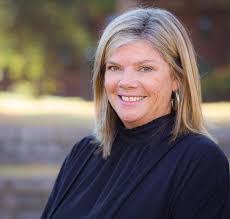 Anna Burchett's Instagram, Twitter & Facebook