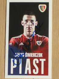 Och han är 179 cm lång. Polacy Jakub Swierczok Piast Gliwice 7382236746 Oficjalne Archiwum Allegro