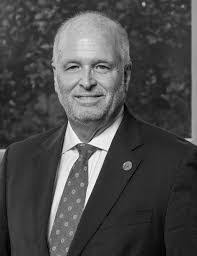 Ross Baggett's Instagram, Twitter & Facebook