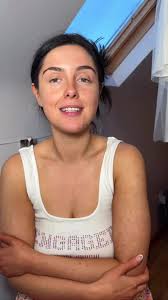 🤍 Bridal Inspo 🤍 I loved doing this look yesterday and made me even more  excited for all you 2021 brides ❤️ Products used @ohmyglamofficial bronzed  goddess palette @mrsmakeup_ie blusher @lmdcosmetics highlighter @