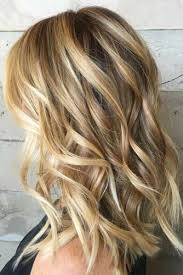 Hand painted blend of brown and blonde with always give you some amazing highlights and you only need to come up with an original pattern for them. 32 Ideas For Light Brown Hair Color With Highlights