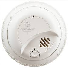 Here we list the top safety ways to help you cover a smoke the smoke detector has a sensor chamber that is very sensitive and makes it reliable. First Alert 9120b Hardwired Smoke Detector Alarm 1 Pack White Amazon Com