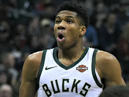 Saha içindeki oyununa gelirsek, 2.06 boyu ve upuzun kolları, kocaman elleriyle nba'de son dönemde moda olmaya başlayan nicolas batum tarzı atlet 3 numaralara benzetiliyor. 23 Reasons We Love Giannis Antetokounmpo On His Birthday
