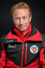 Team, history and philosophy