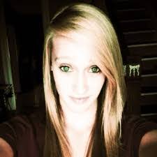 Tara Hatfield's Instagram, Twitter & Facebook