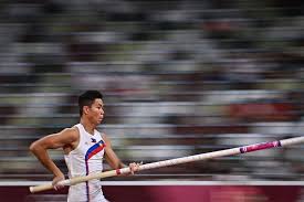 Pole vaulting prodigy ej obiena is the rising star in athletics by ayie licsi, the philippine star published aug 03, 2021 4:18 pm he may be only 25 years old, but pole vaulting star ernest john ej obiena has made leaps and bounds in his young athletic career. Uf2emtcxy9v7im