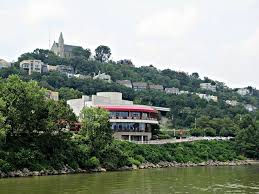 This Is The Montgomery Inn Boathouse Restaurant Which Is Famous For Its Ribs Ohio Travel Cincinnati Restaurants Cincinnati Ohio