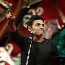 Listen singer karthik hit songs from azhagi, ghajini, sadhurangam, azhagai irukkirai bayamai singer karthik awesome performance at world telangana convention 2018 ata day 3 world. Singer Karthik S Lovers Posts Facebook