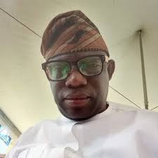 Hugosway chart positions inconsistent with MT4