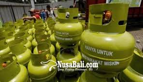 Lpg cylinder ( liquid petroleum gas ) is used for domestic / commercial cooking purposes in many states as a main fuel source! Nusabali Com Gianyar Dapat Jatah 7 Juta Tabung Gas Lpg 3 Kg