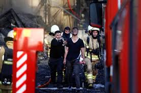 Incendie à la mosquée historique vanikoy à istanbul.pic.twitter.com/0pnbnh51jw. Turquie Un Incendie Ravage Un Hopital D Istanbul Le Parisien