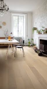 Finding The Perfect Dining Room Flooring Suelos Interiores