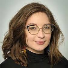 Roxanne Douglas's Instagram, Twitter & Facebook