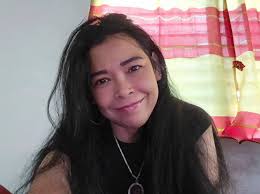 I want to have friends to talk to and develop a serious relationship.