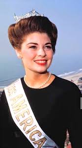 Donna Axum, First Arkansan Miss America, Wins Crown in 1964