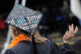 Hats Off Ideas For Decorating Your Mortarboard Graduation Cap Decoration Funny Graduation Caps Graduation Funny