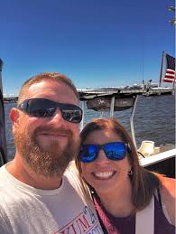 What are some hidden gem dive bars or mom and pop restaurants in OC or  Fenwick?