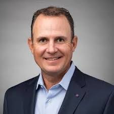 Rich Holmes's Instagram, Twitter & Facebook