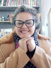 Simone Barros de Oliveira