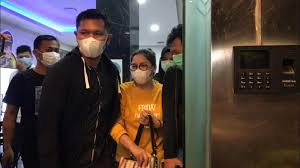 88%(503)88% found this document useful (503 votes). Kata Polisi Soal Kemungkinan Bakal Periksa Kejiwaan Dr Lois Owien