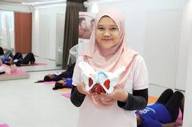 Kafein dapat menaikkan tekanan darah dengan menstimulasi sistem kardiovaskular dan meningkatkan detak jantung. Cubalah Senaman Kegel Dan Naikkan Peranakan Selepas Bersalin Vibrance