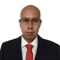 50+ perfiles de «Irving Peña»