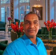 Todos somos reemplazables, pero también somos irrepetibles y ahí está la  pequeña diferencia. @lorenaguevaraconcepcion