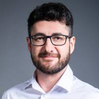 900+ "Treder" profiles