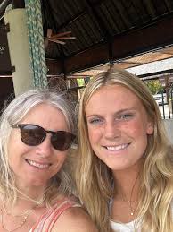 My daughter is struggling to find a job. Anyone have any tips??