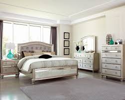 Coaster Furniture Bling Game 4pc Button Tufted Bedroom Set In Platinum Metallic Upholstered Bedroom Set Bedroom Set Upholstered Bedroom