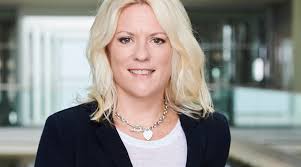 Hayo yamesemwa na katibu tawala wilayani humo walda maulidi wakati akiongea na wakuu wa idara. Itv News Rachel Corp Life At The Sharp End Royal Television Society