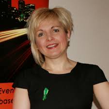 The Ultimate Doll (@TheUltimateDoll)