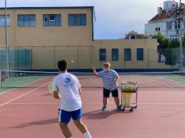 Formador de conselho científico pedagógico de formação continua de professores com a cédula Precos Boa Hora Tenis Padel