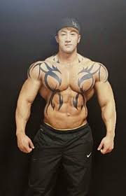 asian muscles hwang chul soon muscular men bodybuilding