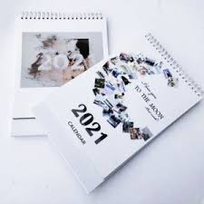 China Custom Printing Wall Calendar Desk Calendar 2021 China Calendar Paper Calendar